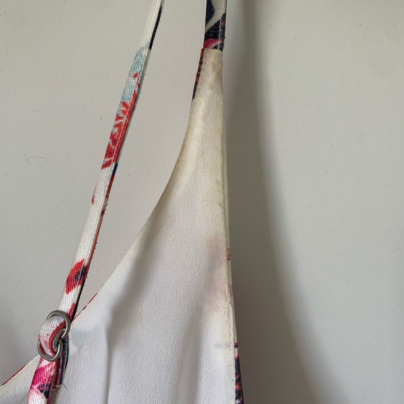 L’atiste Floral Satin Cocktail Dress 🌺 - Picture 5 of 9